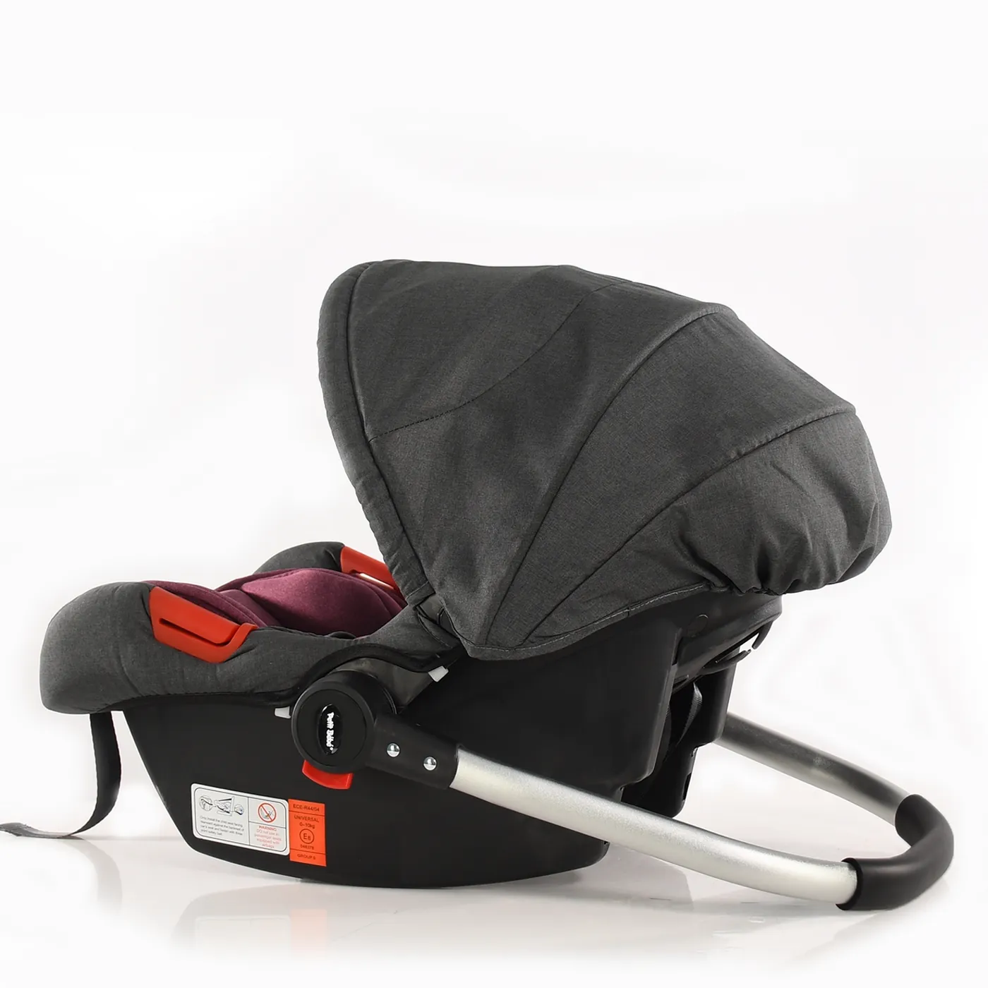 4- Carseat Z1 Purple back - 1K JPEG